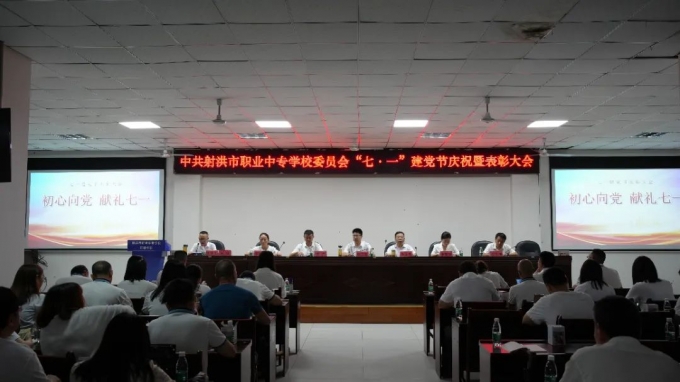 ������ְ����������Ͷ��������У����